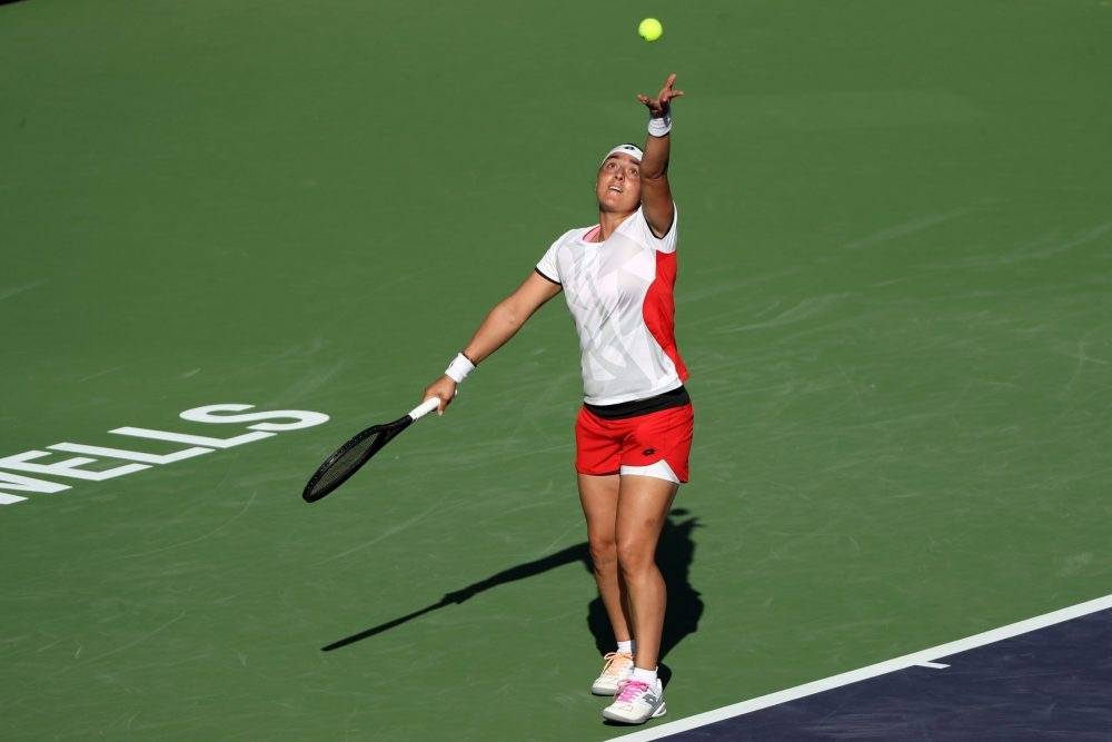 则展示了强 则展示了强